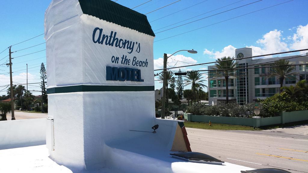 Anthony'S On The Beach Cocoa Beach Eksteriør billede